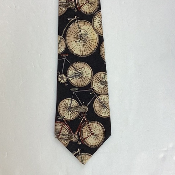 Flying Scotsman 100% Italian Silk Made in USA Bicycle Vintage Bicycle NeckTie - Picture 2 of 9